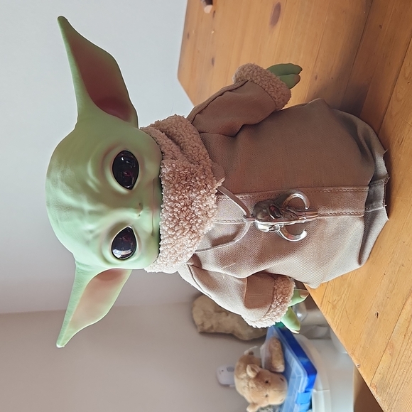Mattel Other - Yoda Baby Display 11" High Quality Mattel Like New!
